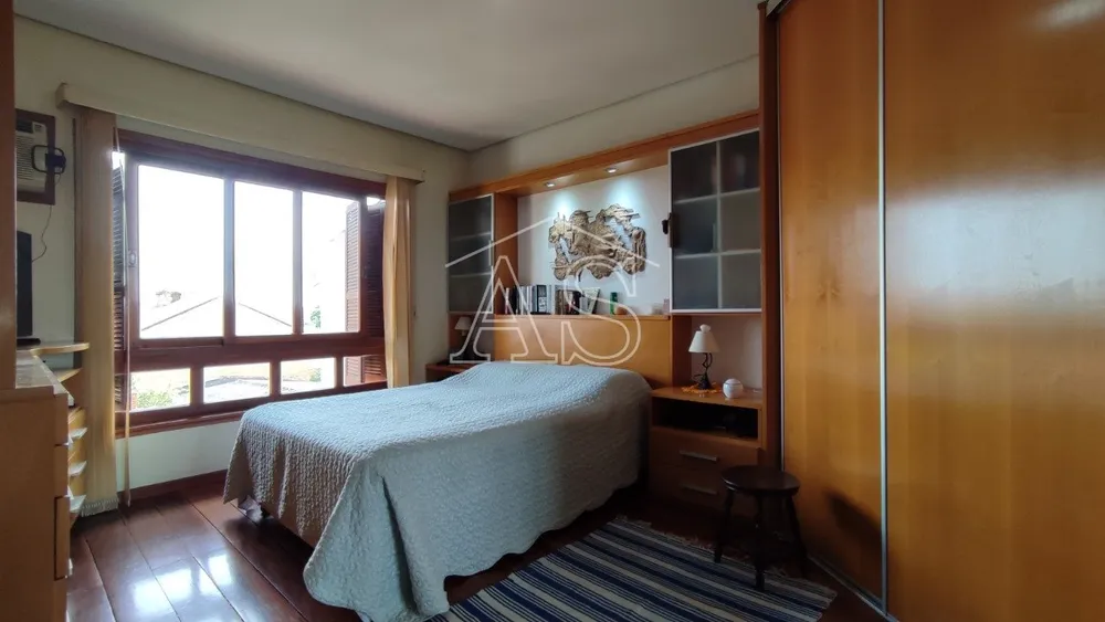 Casa, 3 quartos, 274 m² - Foto 15