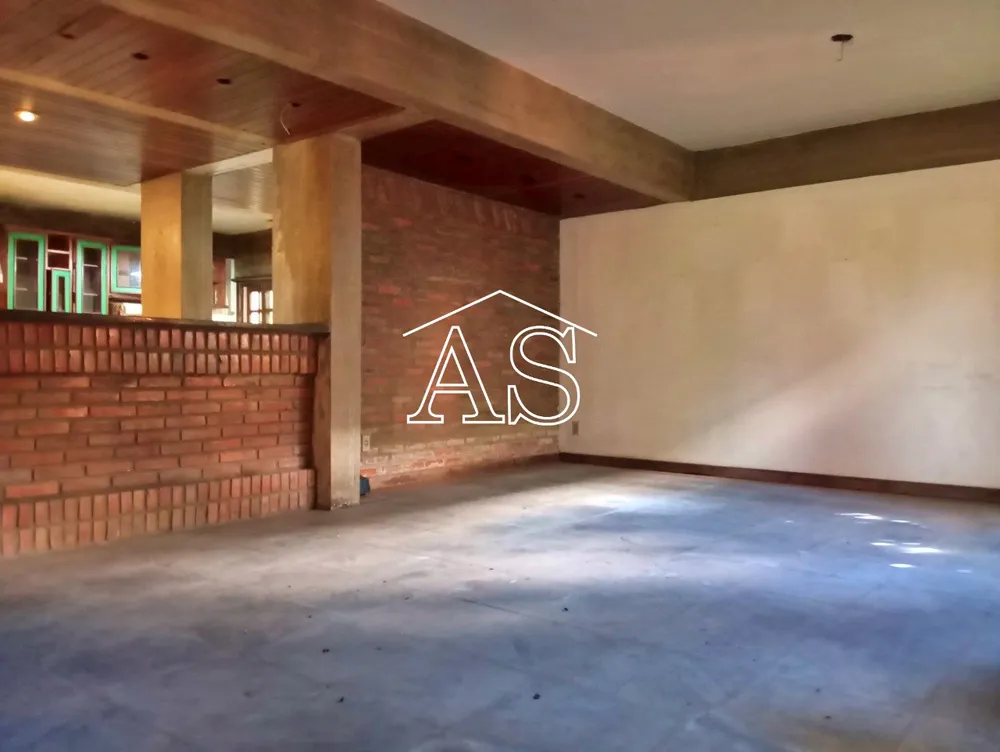 Casa, 5 quartos, 349 m² - Foto 2