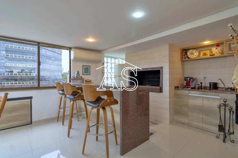 Cobertura, 3 quartos, 276 m² - Foto 2