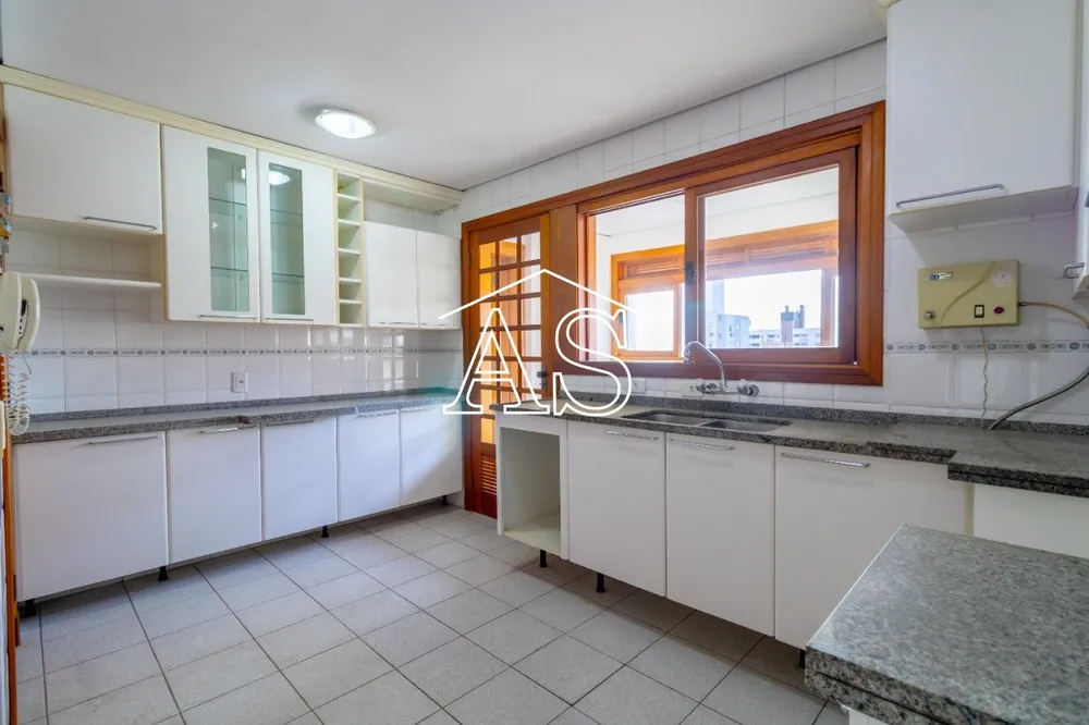 Apartamento, 3 quartos, 179 m² - Foto 1