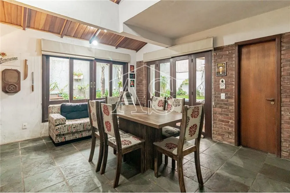 Casa, 6 quartos, 390 m² - Foto 4