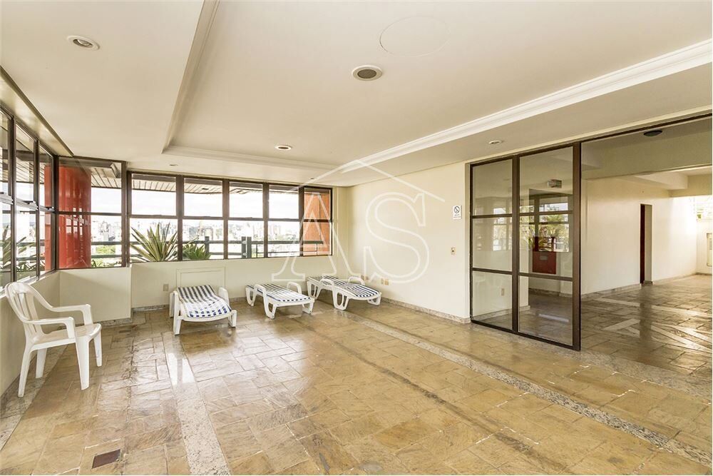 Apartamento à venda com 1 quarto, 57m² - Foto 15