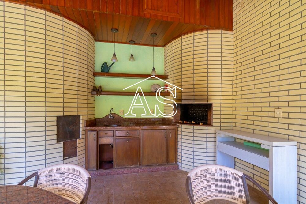 Casa à venda com 3 quartos, 390m² - Foto 10