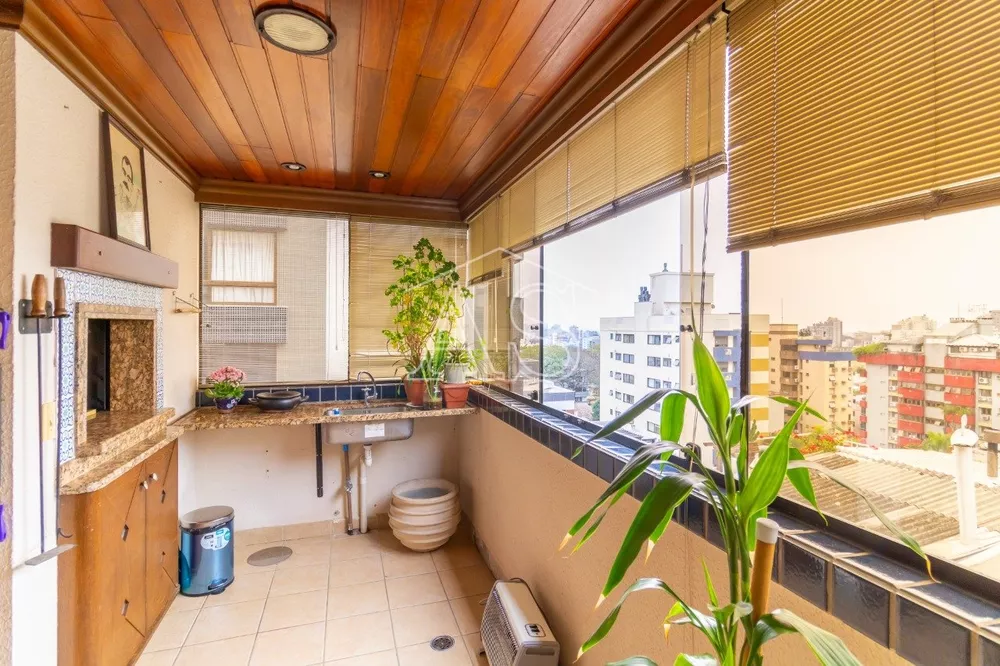 Apartamento à venda com 3 quartos, 113m² - Foto 3