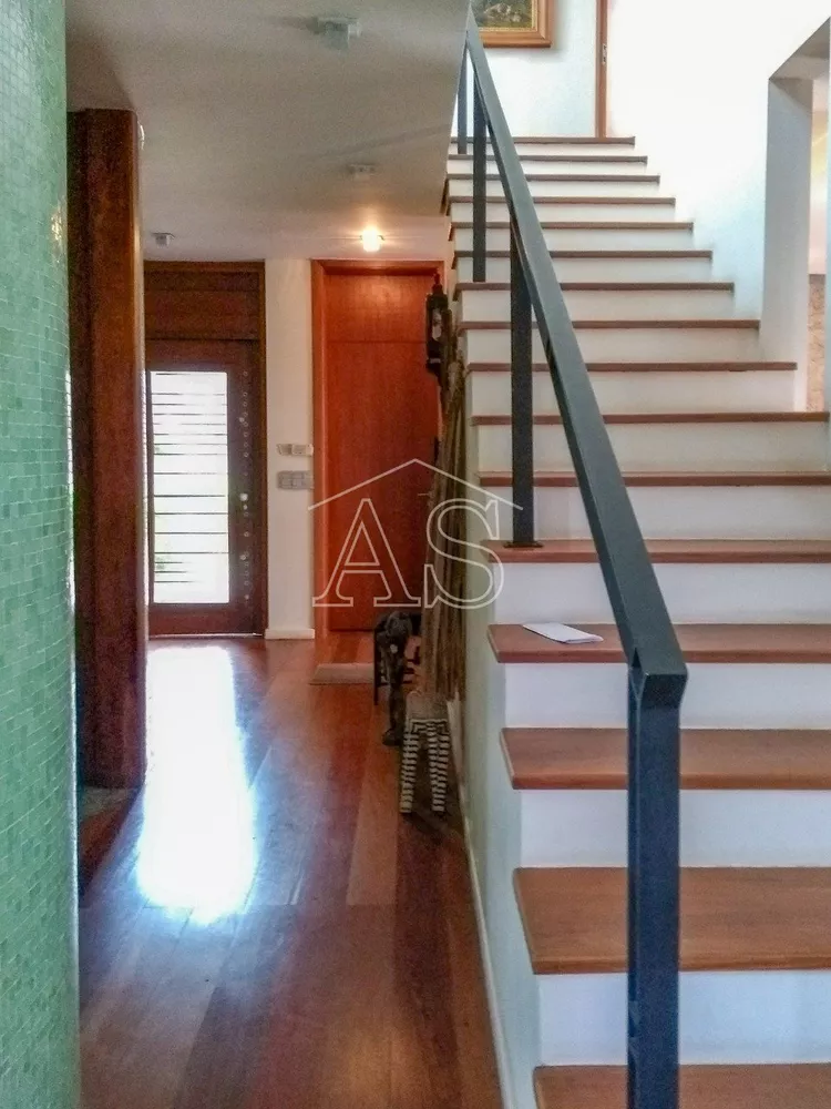 Casa, 3 quartos, 276 m² - Foto 1