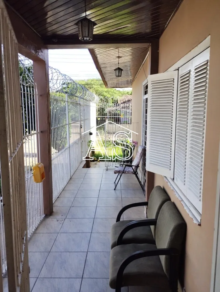 Casa, 6 quartos, 277 m² - Foto 1