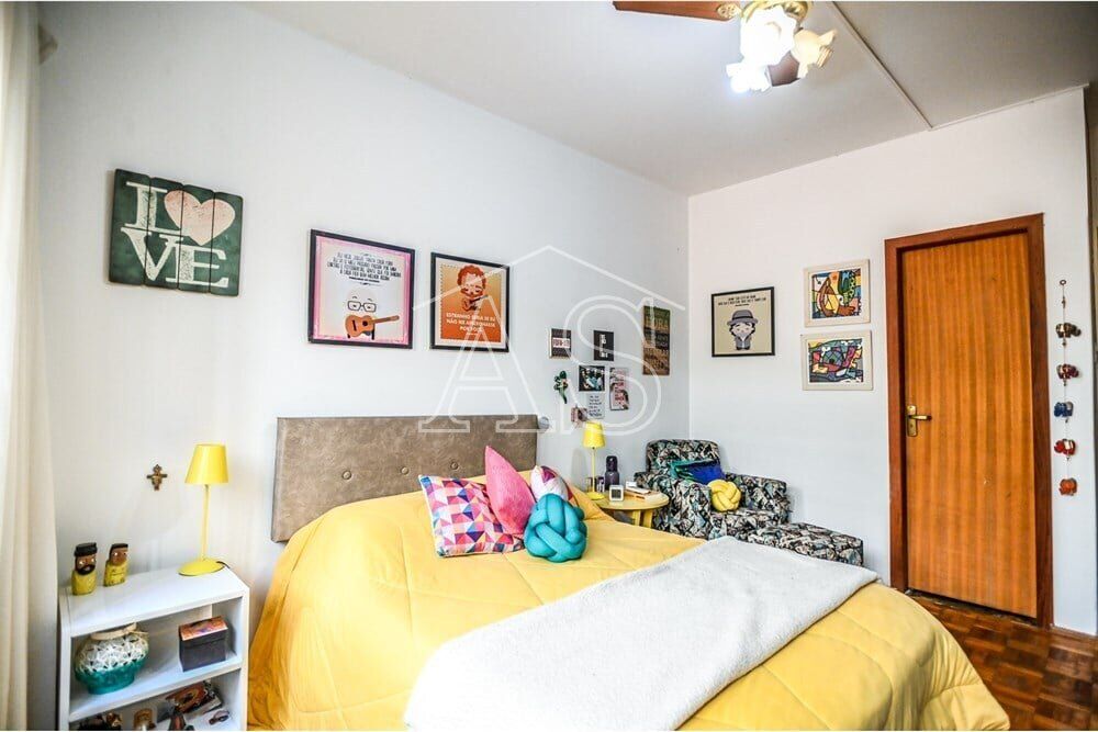 Apartamento à venda com 3 quartos, 148m² - Foto 4