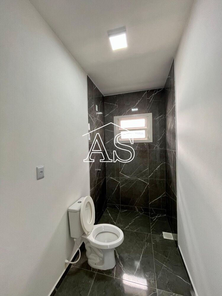 Casa à venda com 9 quartos, 381m² - Foto 12