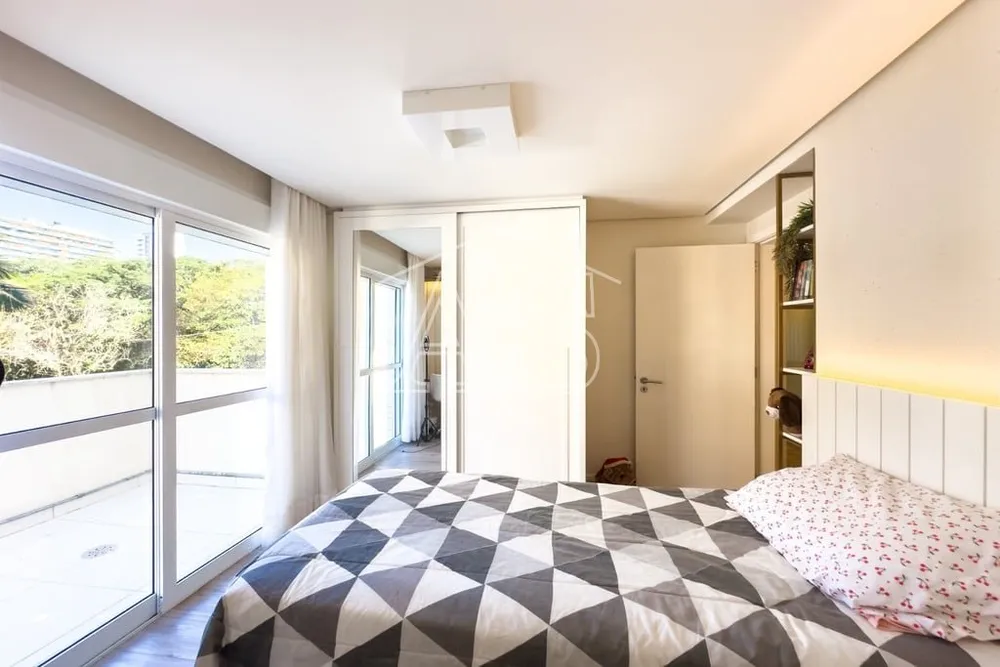 Apartamento, 3 quartos, 258 m² - Foto 11