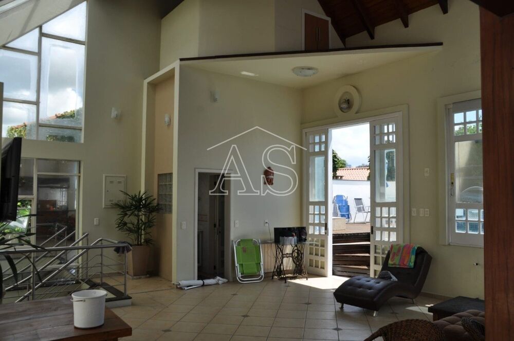 Casa à venda com 4 quartos, 526 - Foto 4