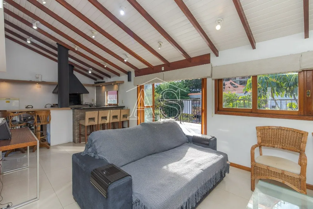 Cobertura, 4 quartos, 238 m² - Foto 5