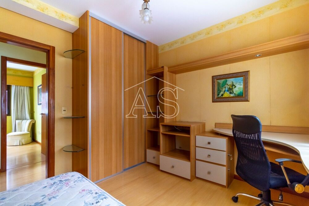 Apartamento à venda com 3 quartos, 118m² - Foto 4
