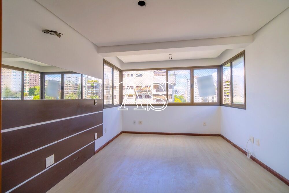 Apartamento à venda com 3 quartos, 130m² - Foto 7
