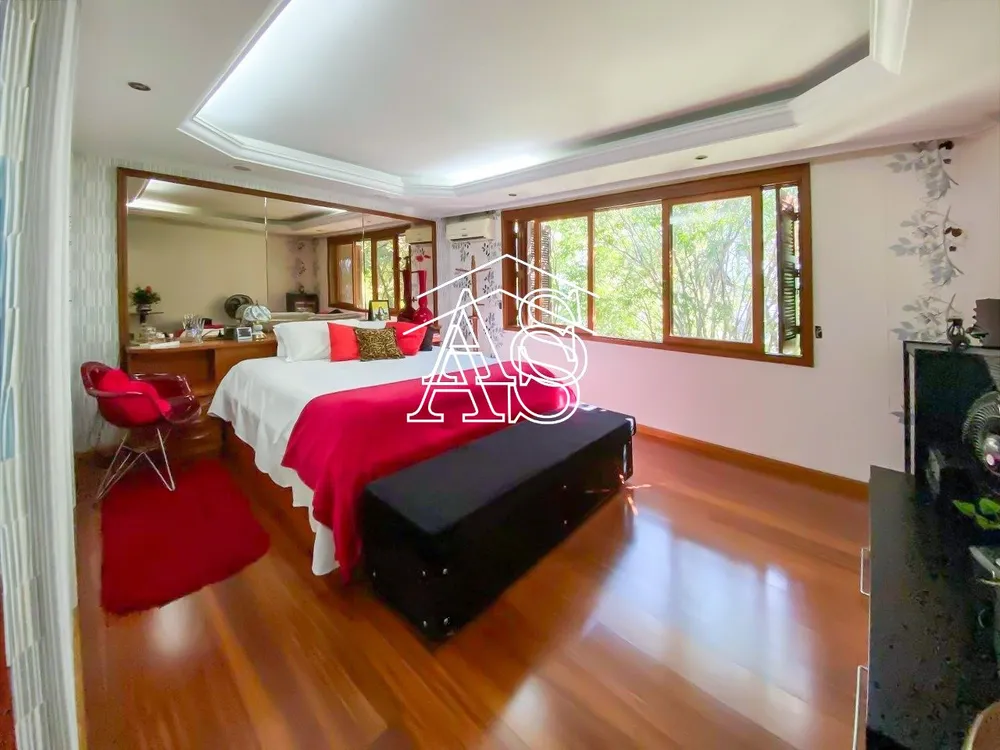 Casa, 3 quartos, 263 m² - Foto 11