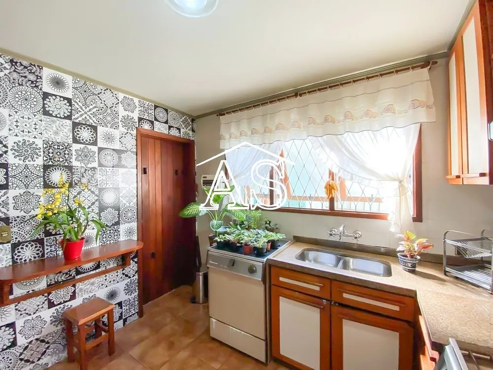 Casa, 3 quartos, 263 m² - Foto 6