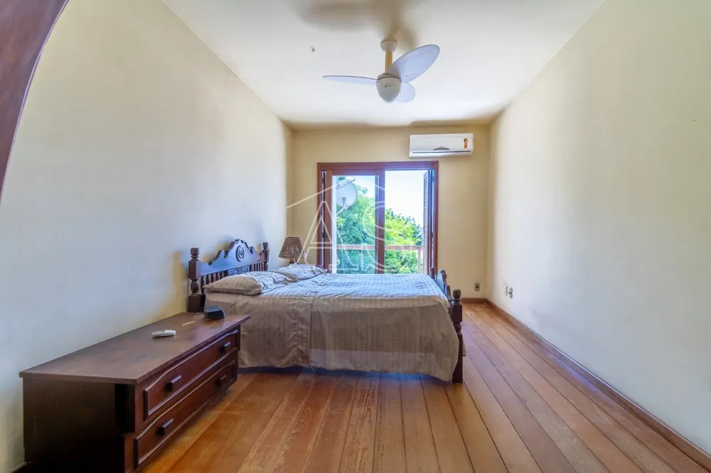 Casa, 3 quartos, 258 m² - Foto 24