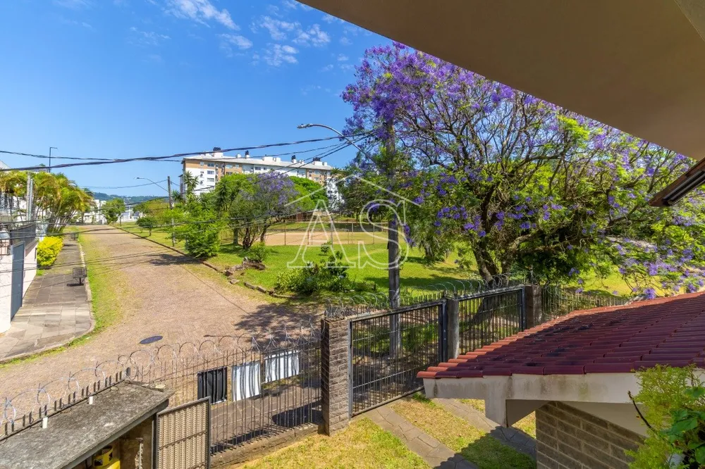 Casa, 3 quartos, 258 m² - Foto 23