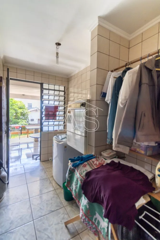 Casa, 3 quartos, 258 m² - Foto 8