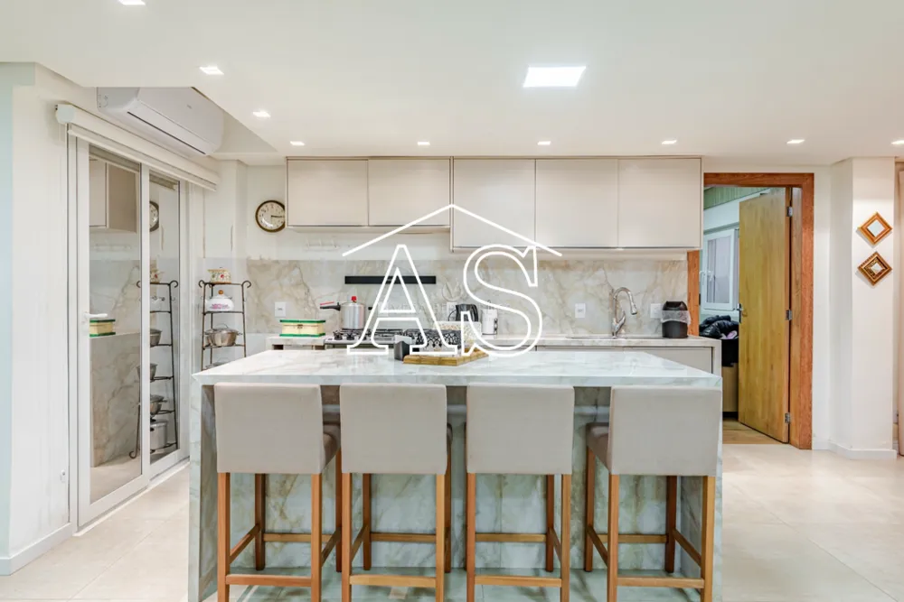 Casa, 2 quartos, 224 m² - Foto 1