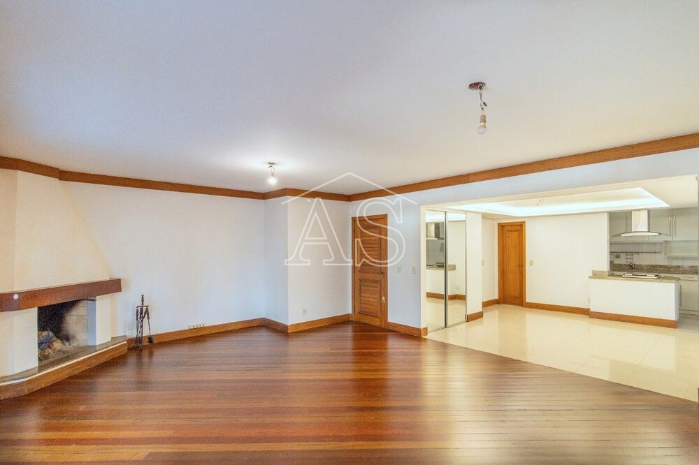 Apartamento à venda com 3 quartos, 146m² - Foto 1