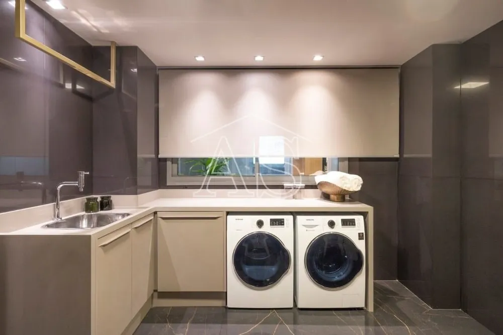 Apartamento, 3 quartos, 286 m² - Foto 2
