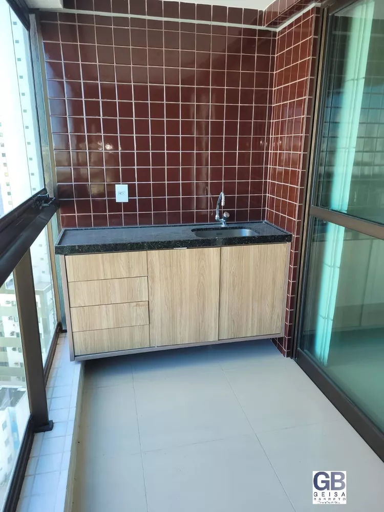 Apartamento à venda com 4 quartos, 137m² - Foto 2