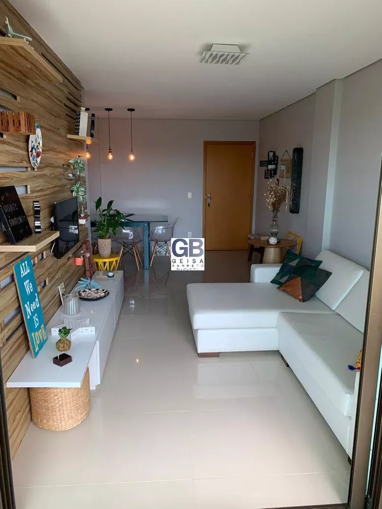 Apartamento à venda com 3 quartos, 113m² - Foto 4