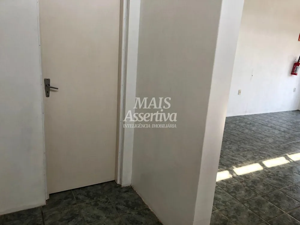 Casa, 3 quartos, 179 m² - Foto 2