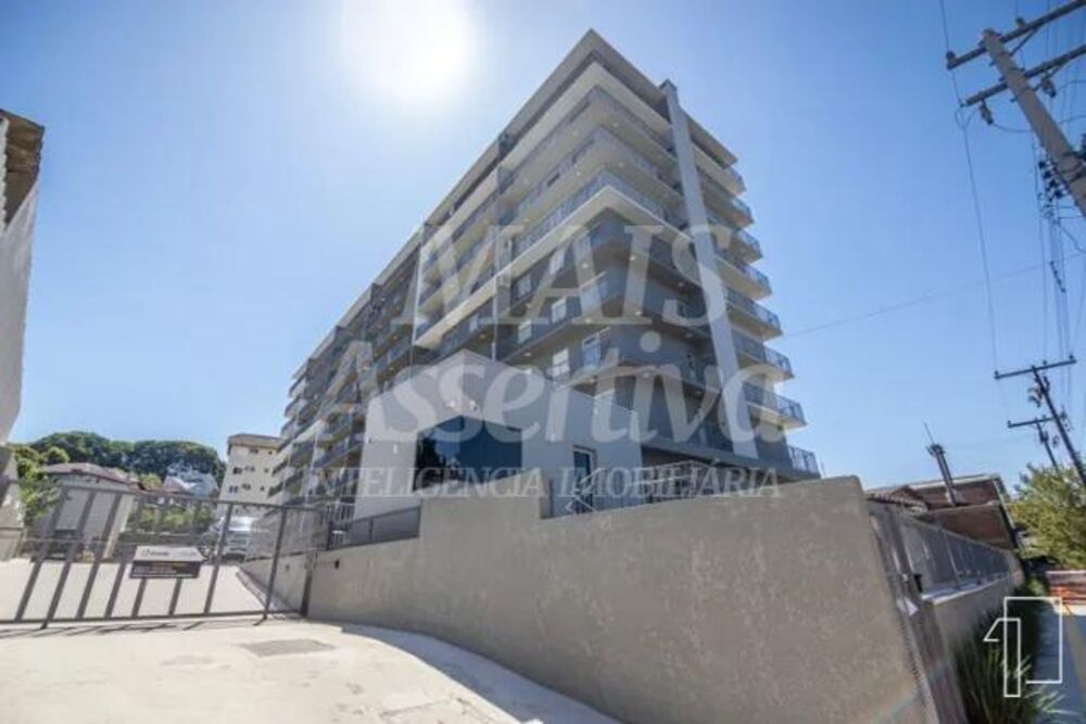 Apartamento à venda com 2 quartos, 60m² - Foto 1