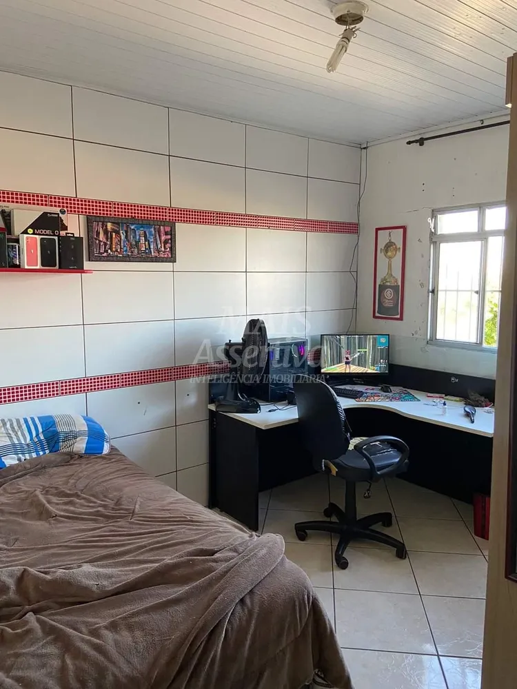 Casa, 4 quartos, 180 m² - Foto 2