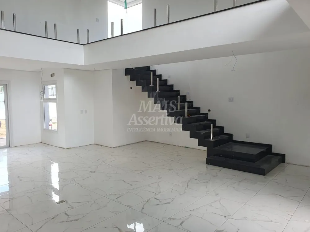 Casa, 4 quartos, 333 m² - Foto 2