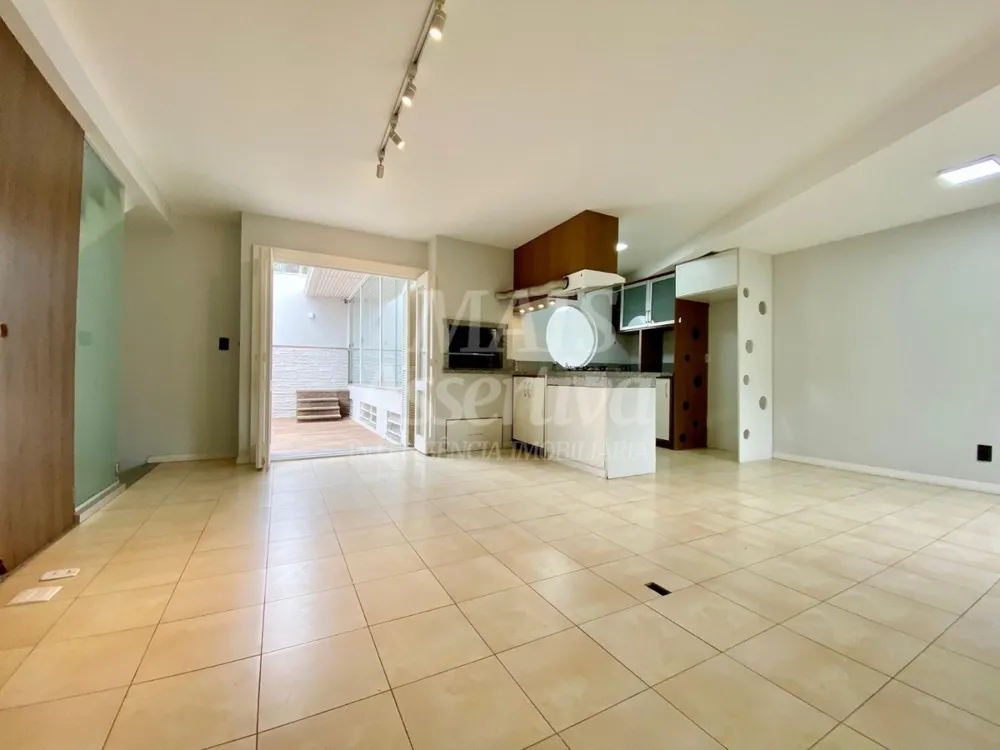 Casa, 3 quartos, 149 m² - Foto 2