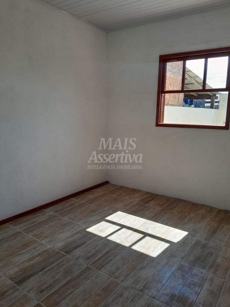Casa à venda com 2 quartos, 48m² - Foto 6