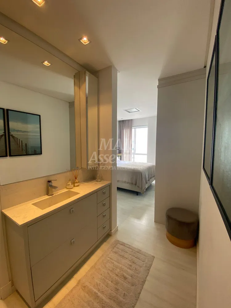 Apartamento, 3 quartos, 159 m² - Foto 2