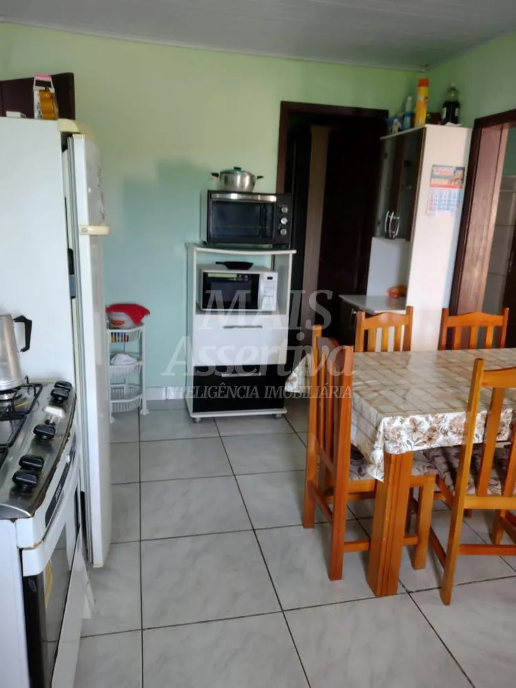 Casa, 3 quartos, 75 m² - Foto 2