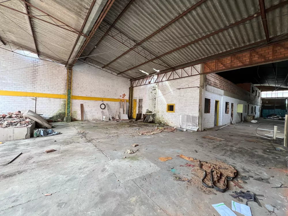 Prédio Inteiro, 700 m² - Foto 1