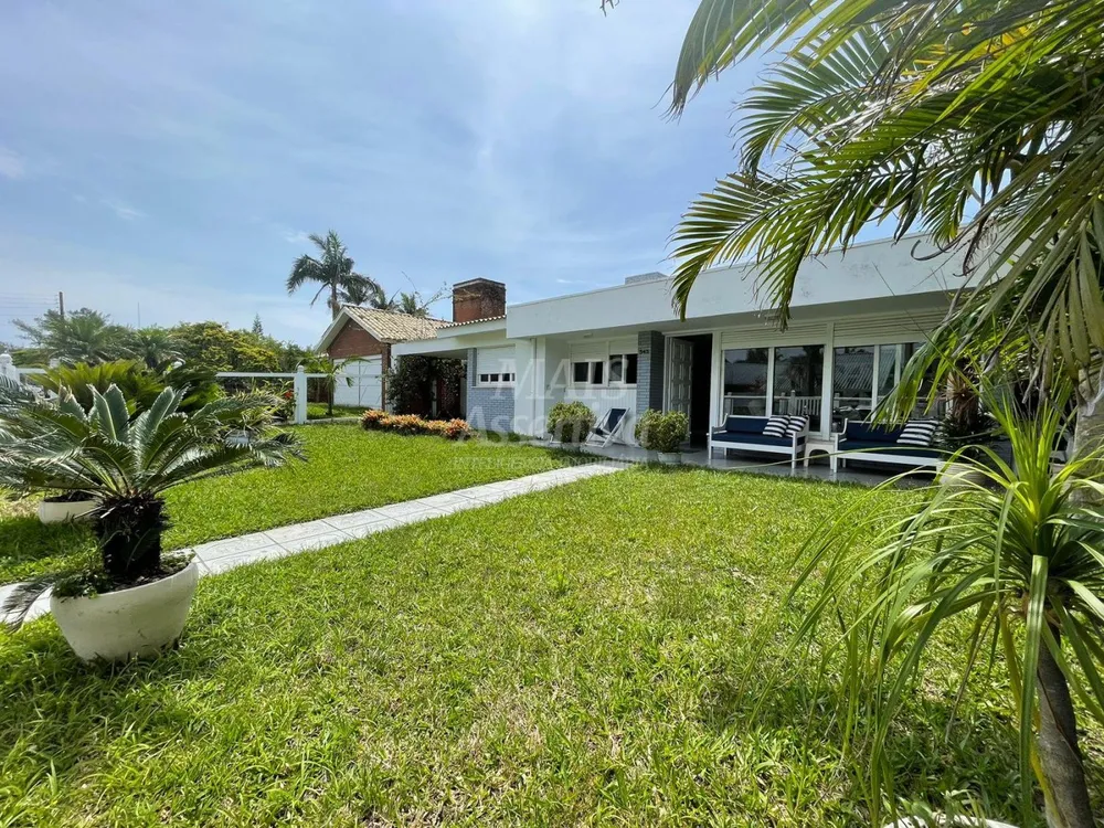 Casa, 4 quartos, 240 m² - Foto 4