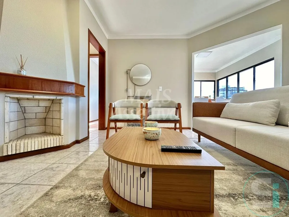 Apartamento, 3 quartos, 136 m² - Foto 2