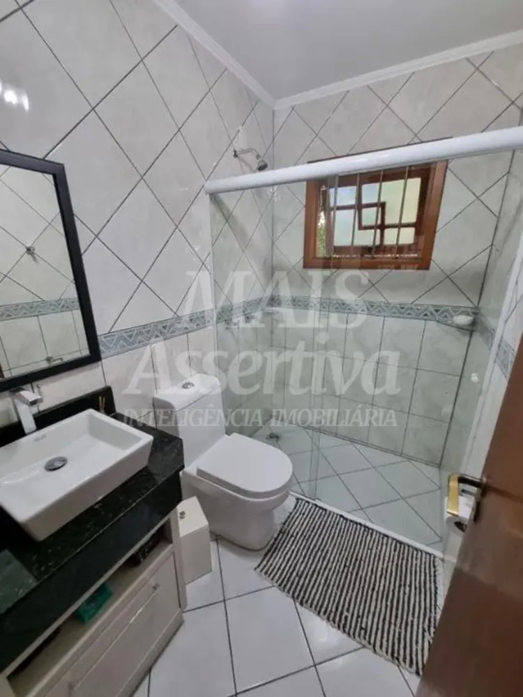 Casa, 3 quartos, 250 m² - Foto 4