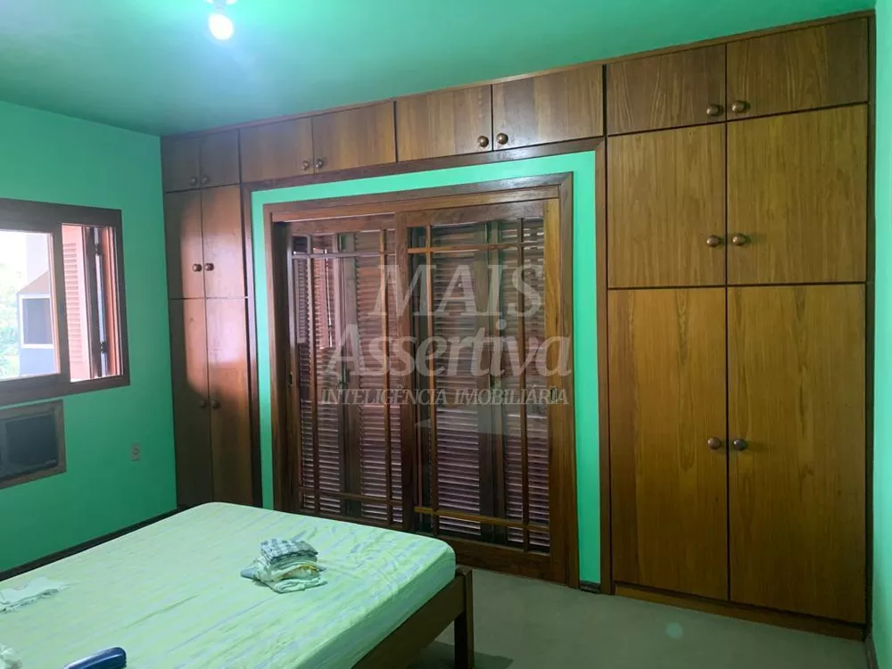 Casa, 3 quartos, 237 m² - Foto 4