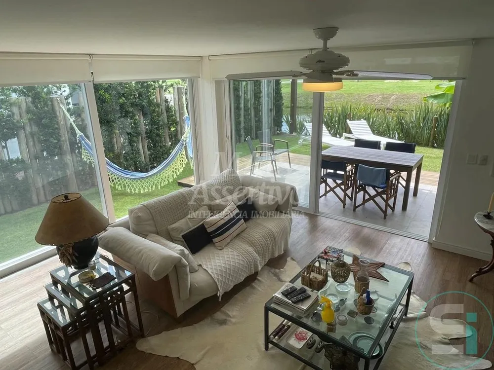 Casa, 3 quartos, 141 m² - Foto 1