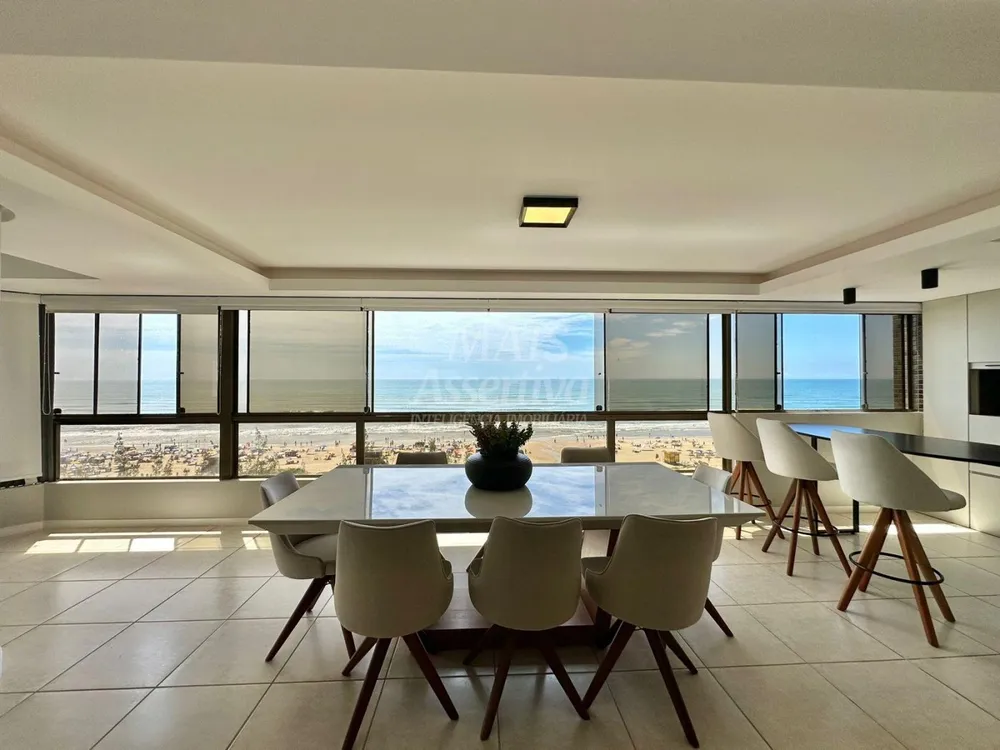 Apartamento, 4 quartos, 212 m² - Foto 1