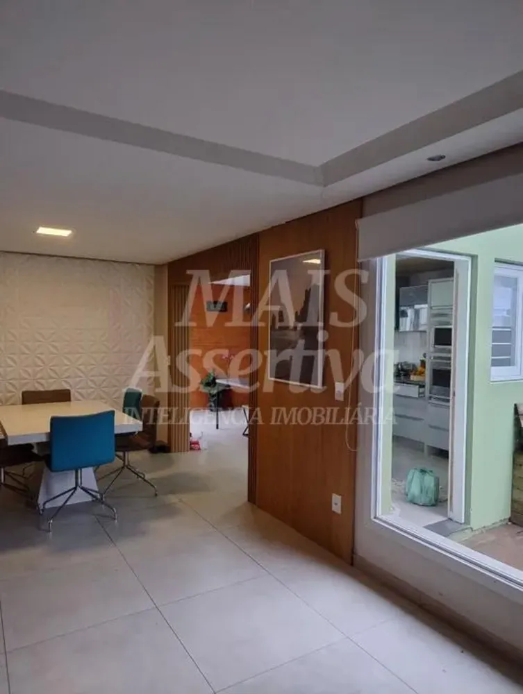 Casa, 4 quartos, 168 m² - Foto 2