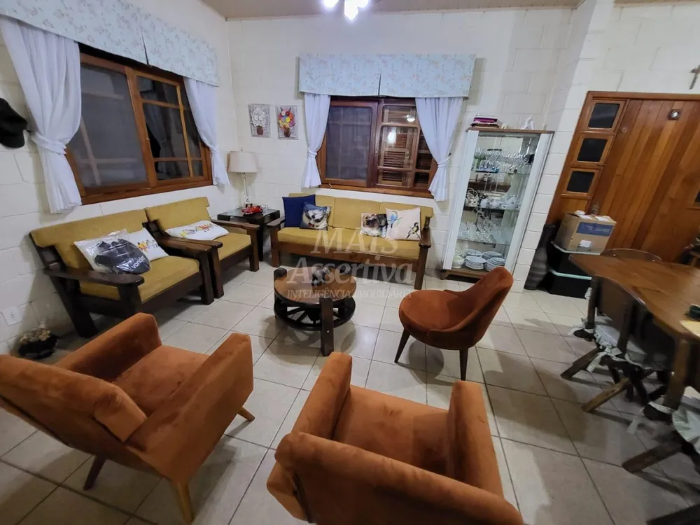 Sítio, 4 quartos, 2500 m² - Foto 10