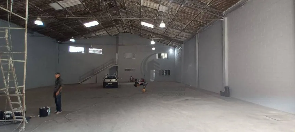 Depósito-Galpão, 600 m² - Foto 1