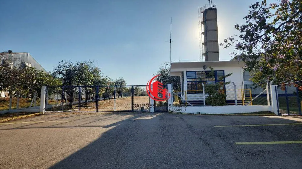Depósito-Galpão, 11000 m² - Foto 1