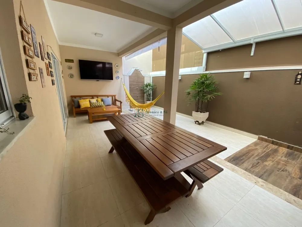 Casa, 3 quartos - Foto 1