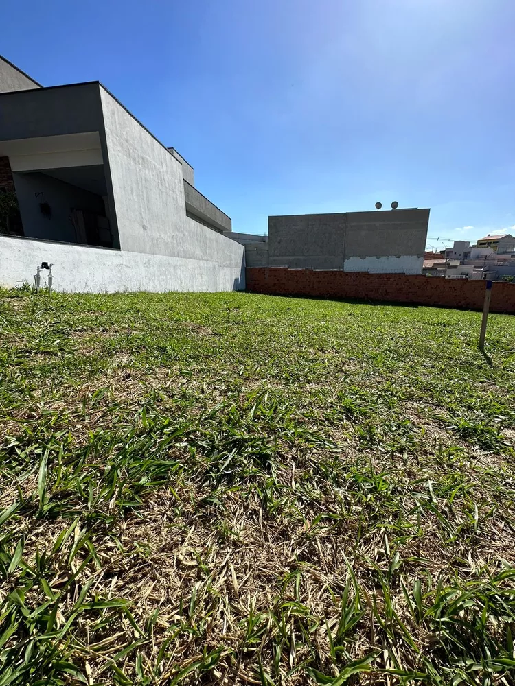 Terreno à venda, 185m² - Foto 1