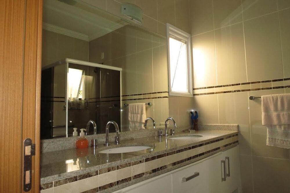 Casa, 4 quartos, 326 m² - Foto 4