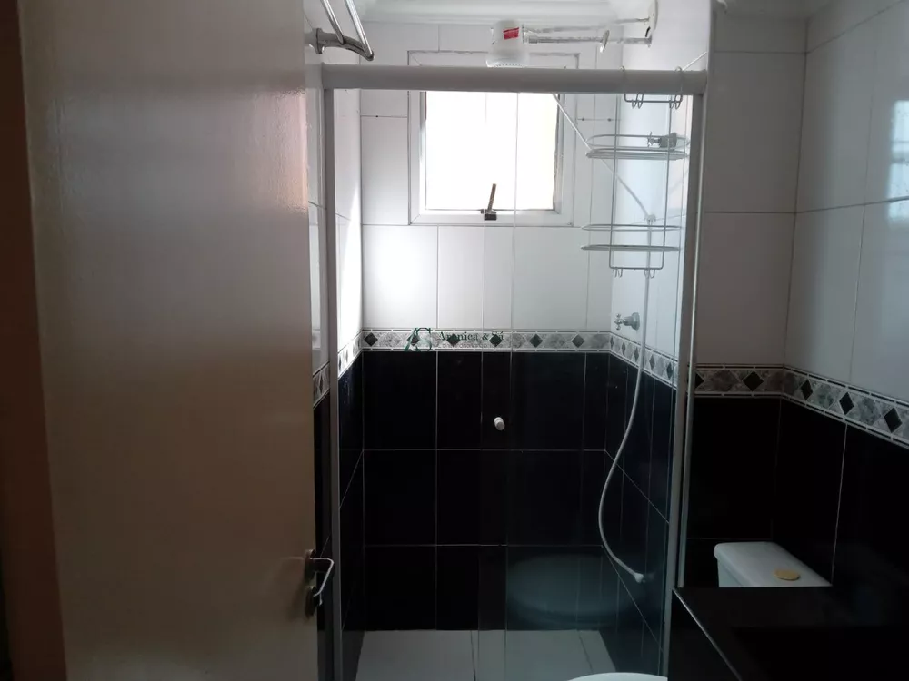 Apartamento à venda com 2 quartos, 68m² - Foto 5